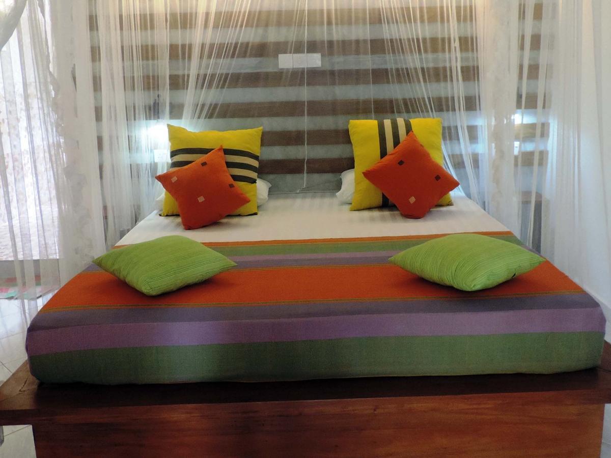 Primrose Guest House Unawatuna Exterior foto